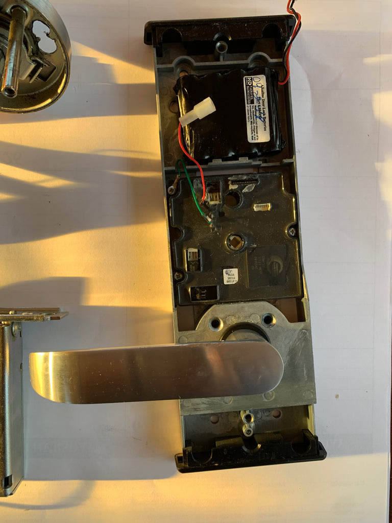 Used Saflok Quantum MT RFID RFID Electronic Hotel Room Lock Satin Chro ...